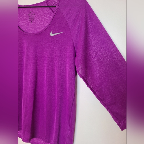 Nike - Purple Translucent Running Shirt - Size M - Picture 5 of 10
